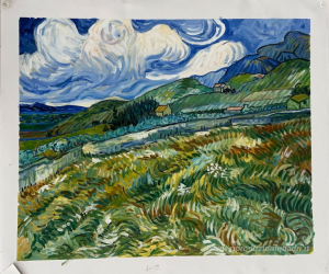 Campo di grano con le montagne sullo sfondo